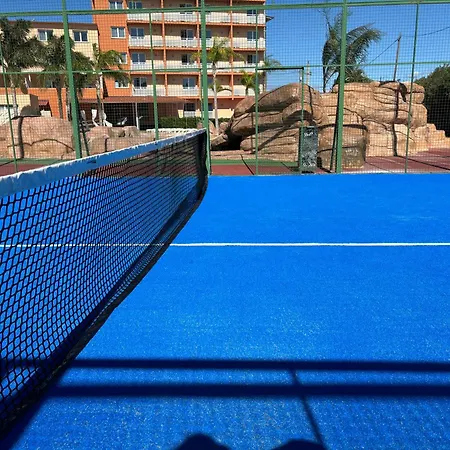 Paradise Cambrils