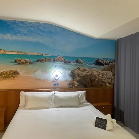 Paradise 3* Cambrils