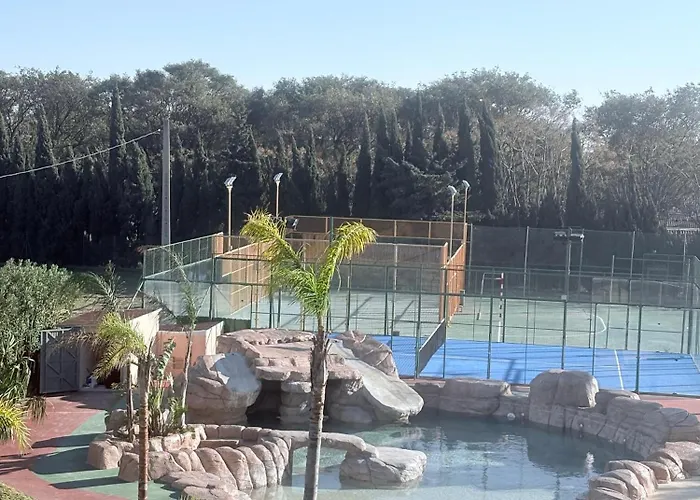 Paradise 3* Камбрильс