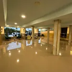 Paradise Hotel Cambrils